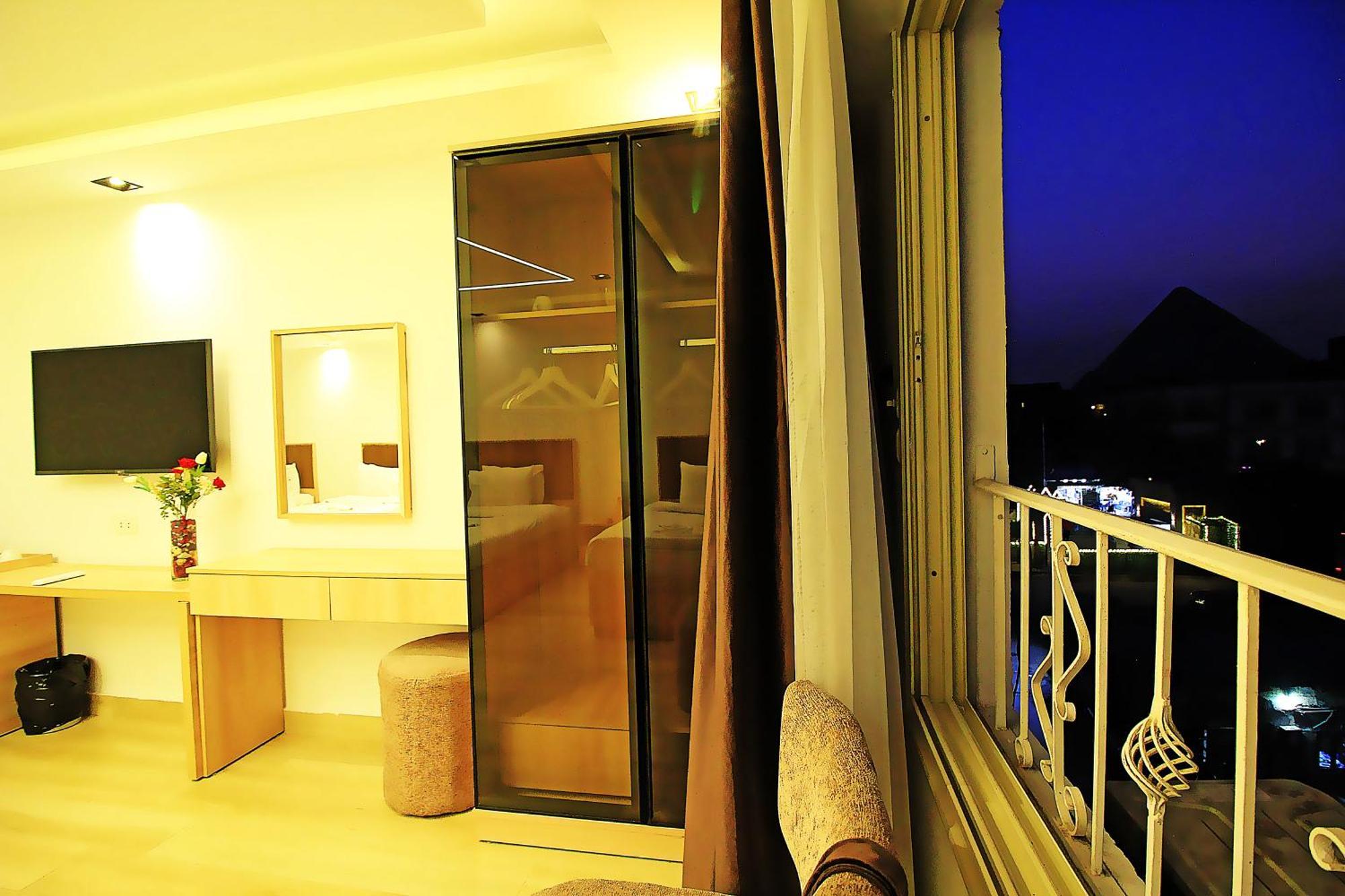 The Platinum Pyramid View Inn Kafrat al Jabal Exterior photo