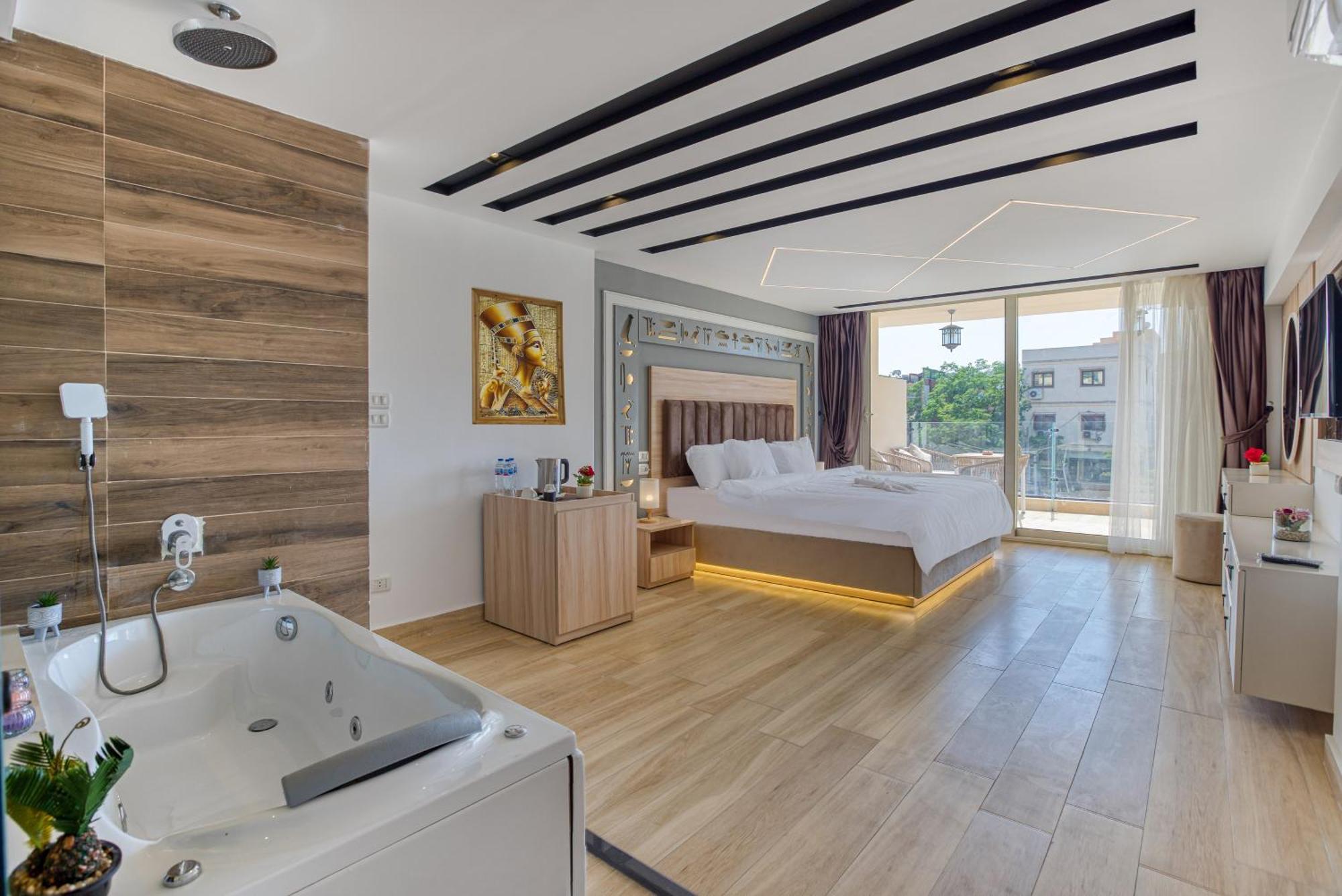 The Platinum Pyramid View Inn Kafrat al Jabal Exterior photo